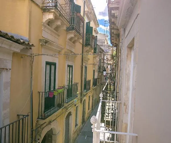 Dione By Dimore In Sicily Ortigia *